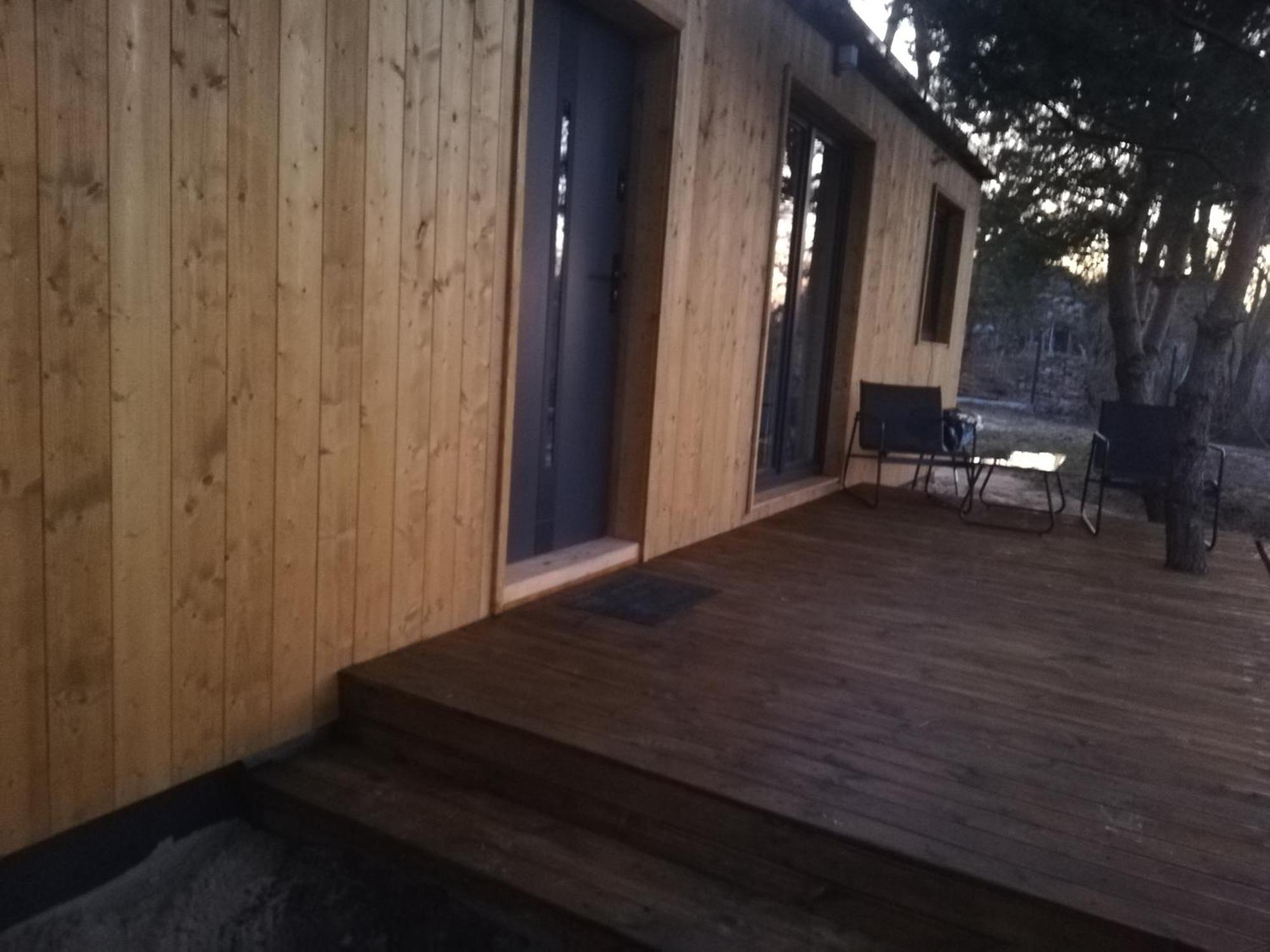 Domek Caloroczny Nad Rzeka Wkra Pomiechówek 外观 照片